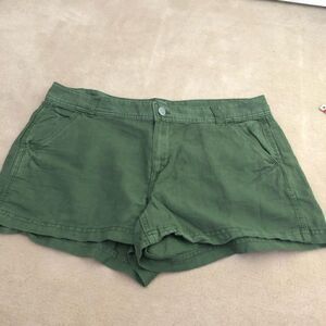 NWT J Crew Garment Dyed Army Green Shorts